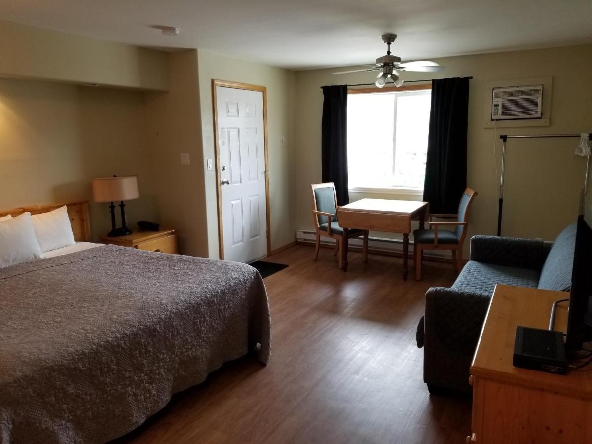 Osoyoos Lakeview Inn & Suites Bilik gambar