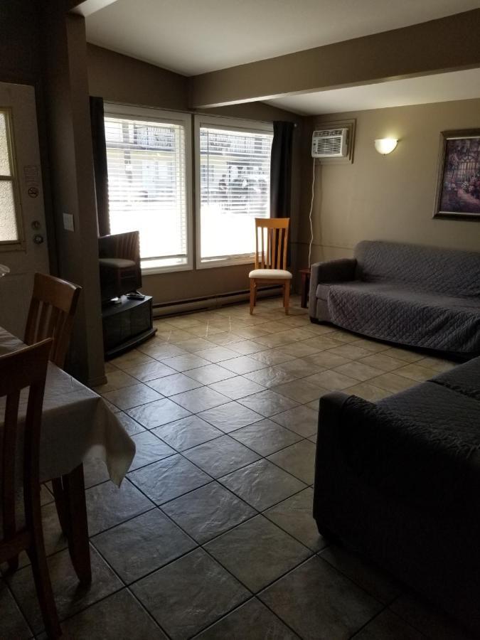 Osoyoos Lakeview Inn & Suites Luaran gambar