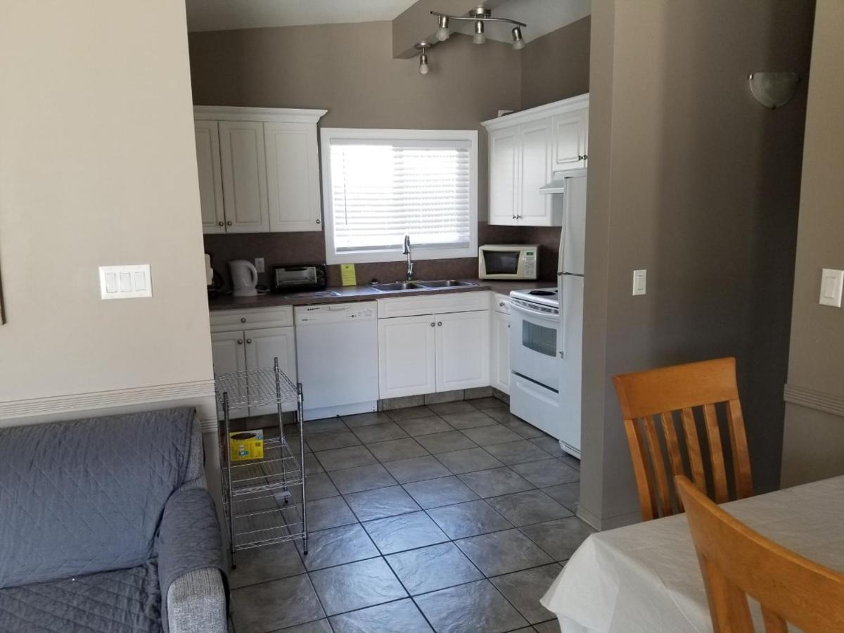 Osoyoos Lakeview Inn & Suites Luaran gambar