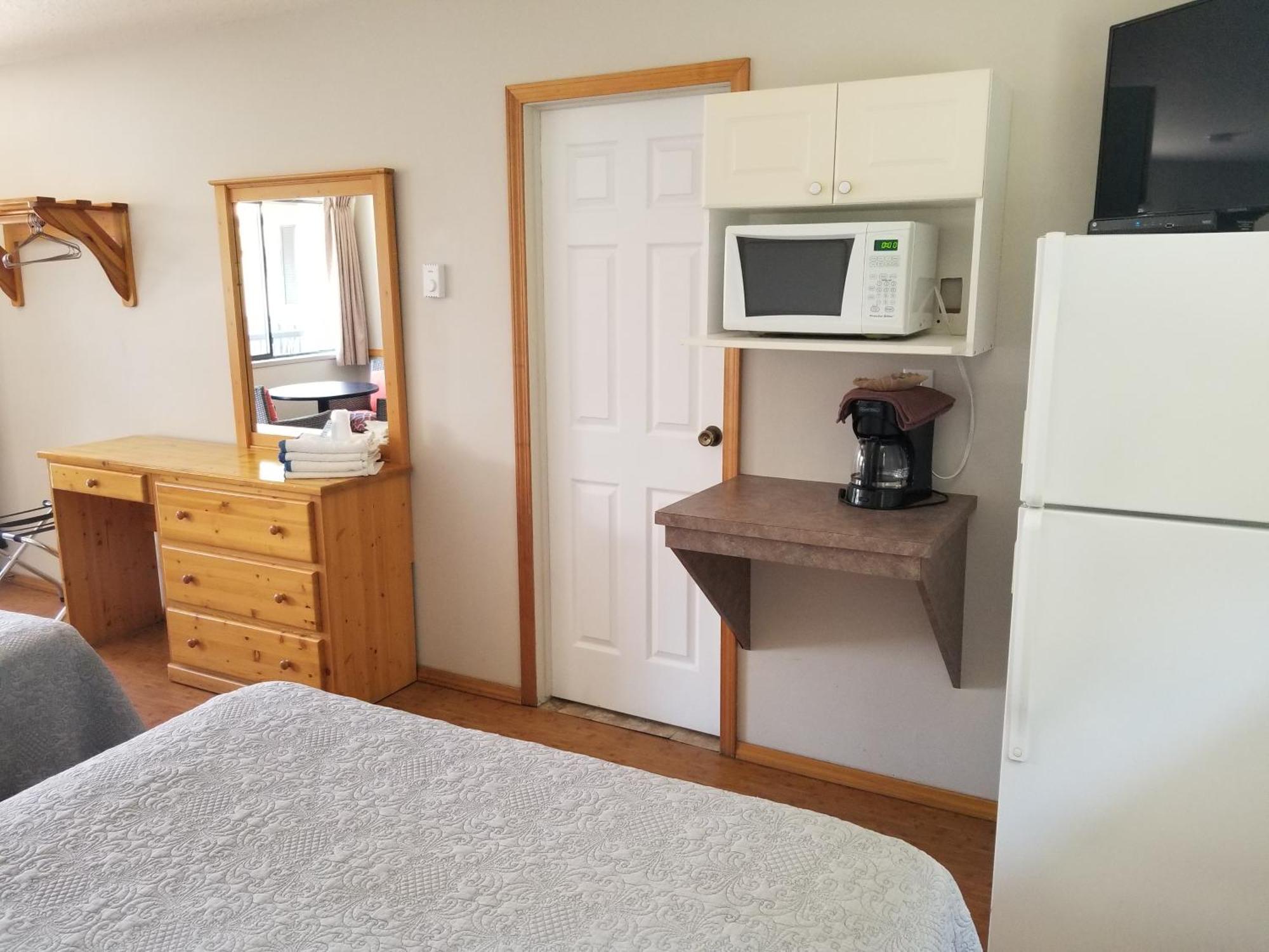 Osoyoos Lakeview Inn & Suites Bilik gambar